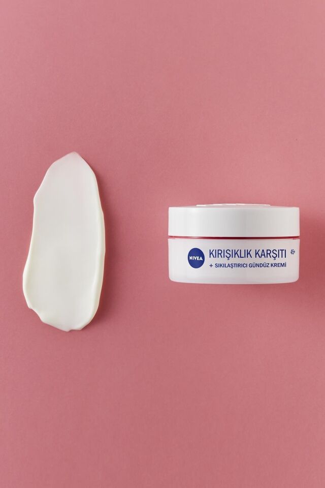 Nivea Kırışıklık Karşıtı + Sıkılaştırıcı Krem Yaş 45+ 50 Ml,yaşa Özel Yüz Bakım Kremi,güneş Koruması